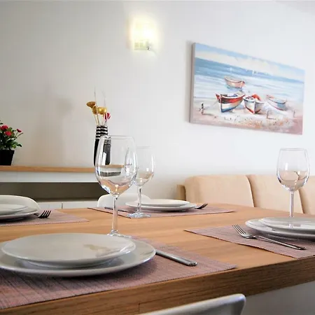 Apartment Margemsul - Pool - - Free Wifi - Air Con *