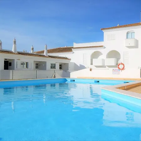 아파트 Margemsul - Pool - - Free Wifi - Air Con